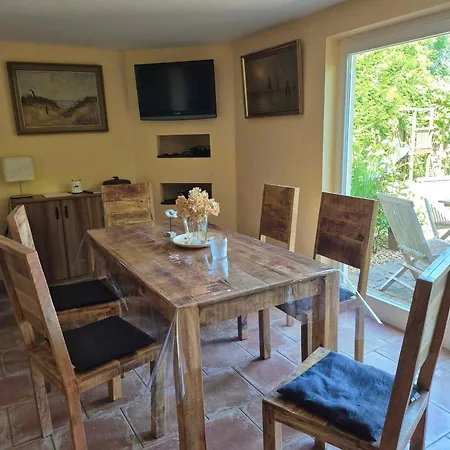 Homes Garz/ruegen/insel Ruegen 3052 Дом отдыха *