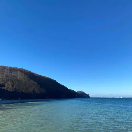 Homes Garz - Ruegen - Insel Ruegen 3052 Ferienhaus *